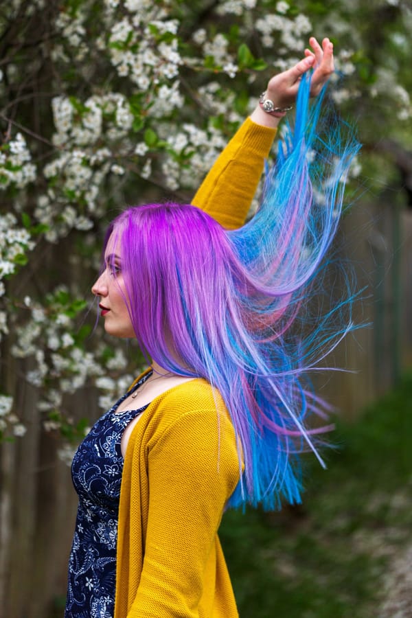 ทำสีผมแล้ว ต้องดูแลยังไงให้สีอยู่ทนสวยนาน
